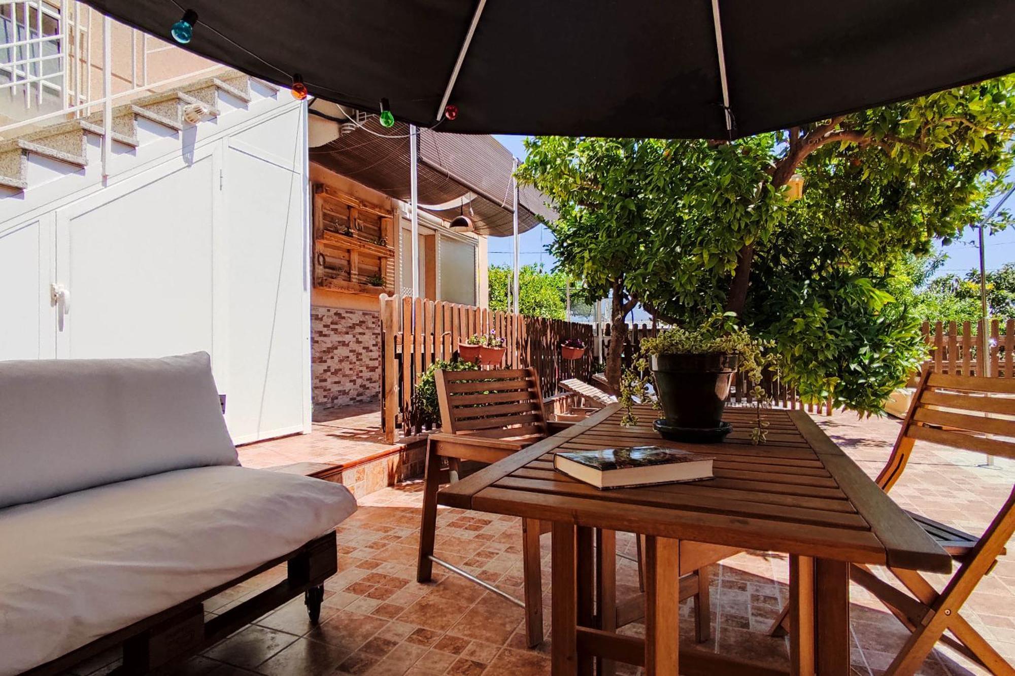 Casa Con Piscina Compartida En Lorca (Murcia)